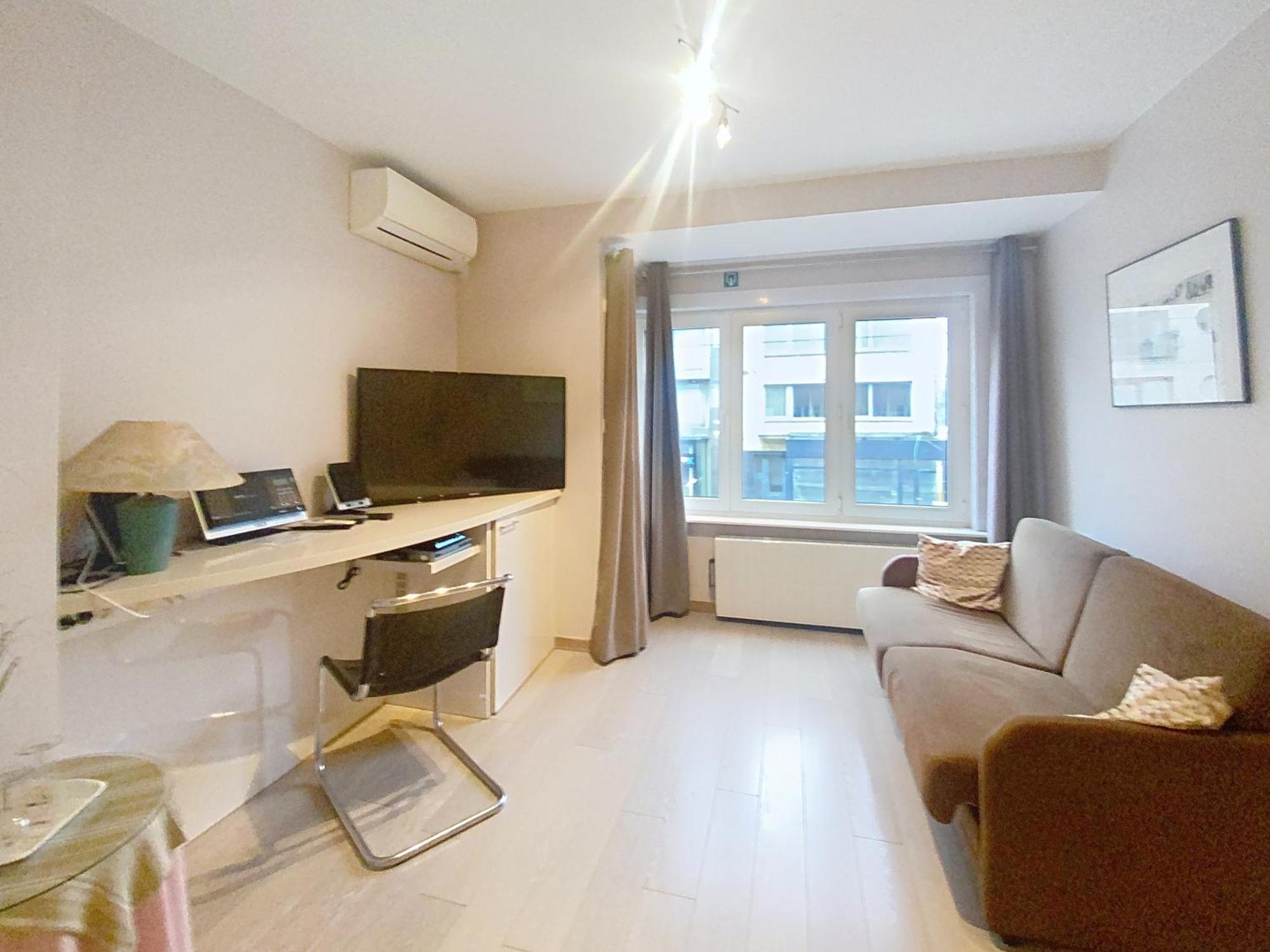 Gastenkamers Centersuites 东代恩凯尔克 外观 照片